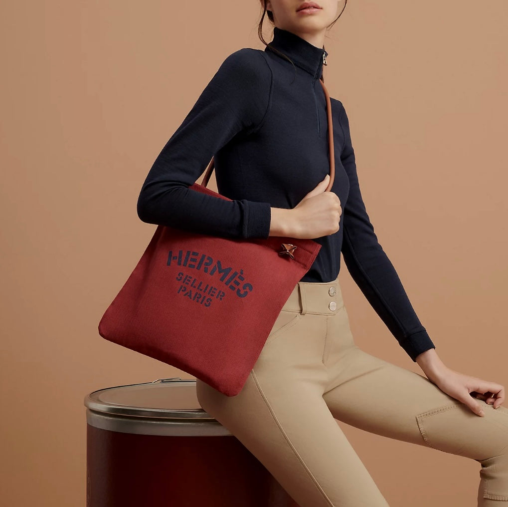 [HERMÈS] Canvas shoulder bag ALINE / Rouge H