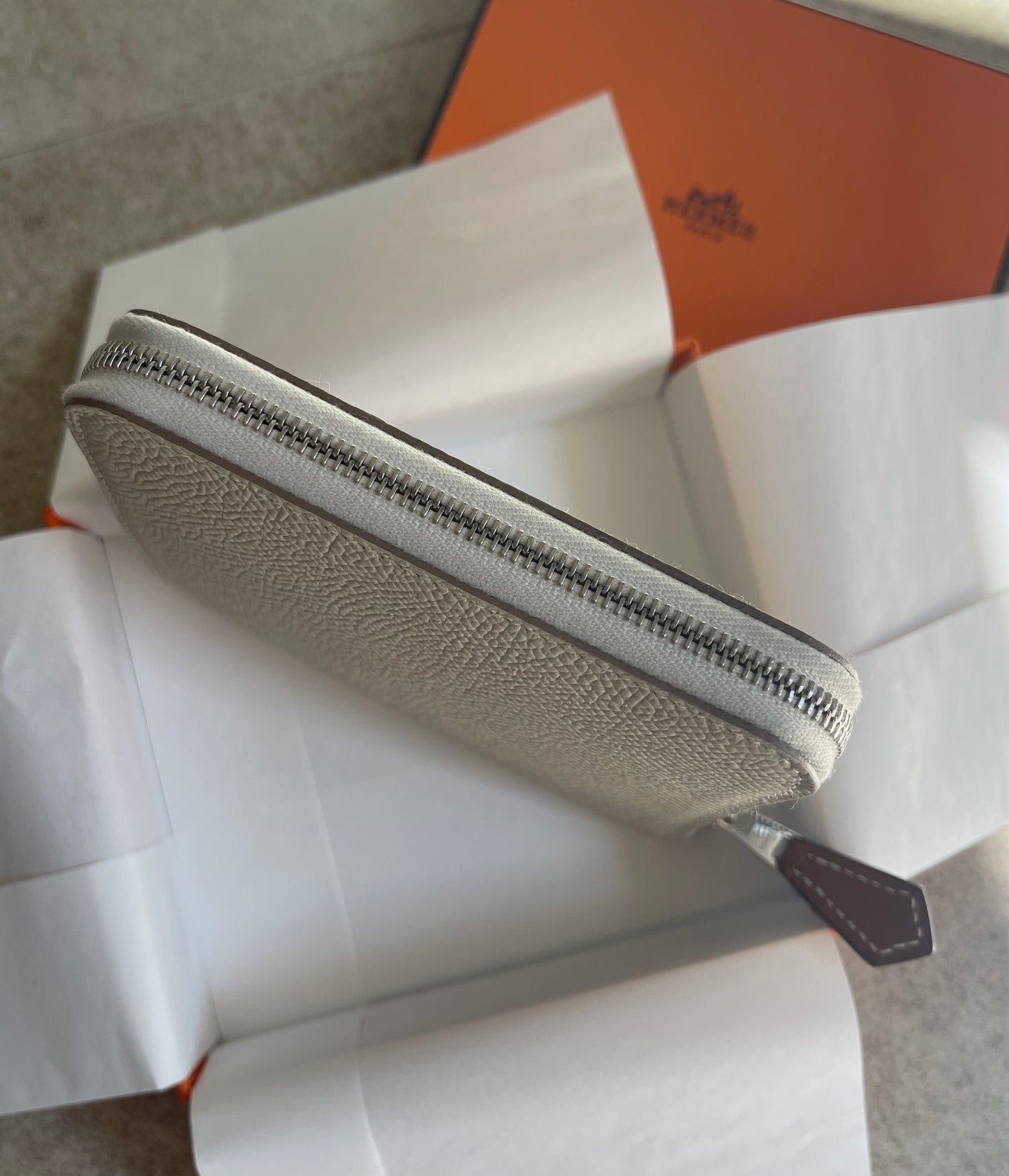 【HERMÈS エルメス】財布「Silk'In Compact シルクイン・コンパクト」 / Craie クレ